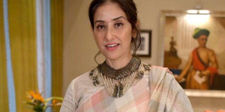 अभिनेत्री मनीषा कोइरालाले नारायणी अस्पताललाई सहयोग गरिन ४ वटा भेन्टिलेटर