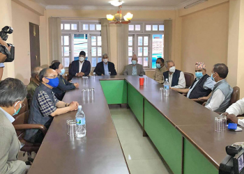 विपक्षी गठबन्धनबाट अलग हुने माधव नेपालको घोषणा