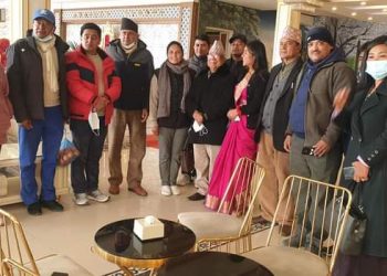 नेपाली काङ्ग्रेस रामेछापबाट बिद्रोह गरि करिब एक दर्जन नेता कर्याकर्ता नेकपा ( एकीकृत समाजवादी ) मा प्रवेश