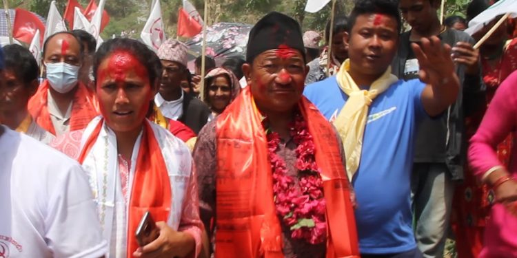 नवनिर्वाचित सुनापति गाँउपालिका अध्यक्ष तामाङ र चौलागाईलाई सुनापतिबासिले गरे भब्य स्वागत (फोटो फिचर)