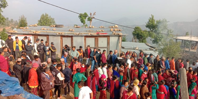 रामेछापको सुनापति गाँउपालिकामा शान्तिपूर्ण वातावरणमा मतदान सम्पन्न, ७९.८१ प्रतिशतले गरे मतदान