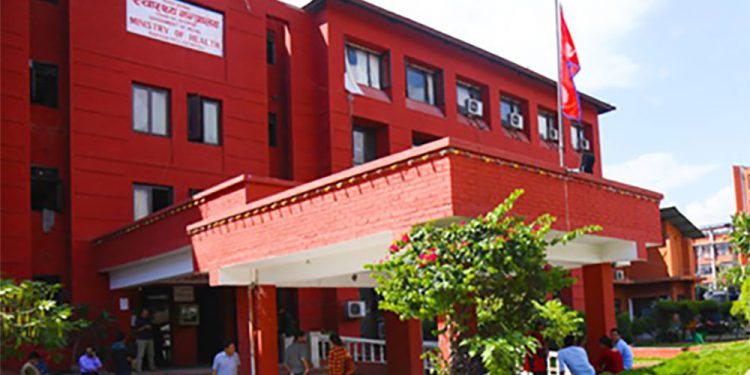 निर्वाचनको दिन मतदान केन्द्रमा कोरोनाविरुद्धको खोप अभियान सञ्चालन हुँदैन : स्वास्थ्य मन्त्रालय