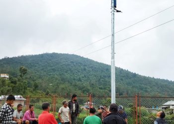 गाउँपालिका र अध्यक्ष थिङको सहकार्य :  रिन्पोछे मुर्तिमा सोलार बत्ती जडान