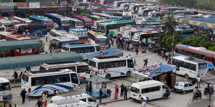 टीकापुर बसपार्क सञ्चालनमा