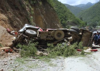 सुनापति बस दुर्घट्ना थप अपडेट,१३ जनाको मृत्यु,२१ जना घाईते उपचाररत,बस चालक प्रहरी नियन्त्रणमा