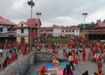 शिवालयमा बिहानैदेखि चहलपहल