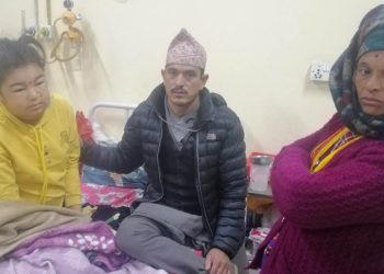 १६ वर्षमै दुवै मृगौला गुमाएकी रामेछापकी अनिता बस्नेतको उपचारमा रकम अभाव