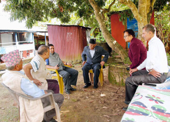 माओवादीले माग्यो प्रधानमन्त्रीको राजीनामा, सरकारले नरसंहार गरेको दावी